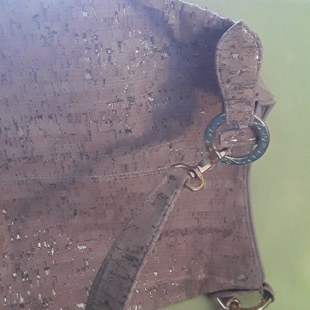 Handbag - Picture 2 of 5